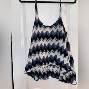 Zig zag blue black and white tank top